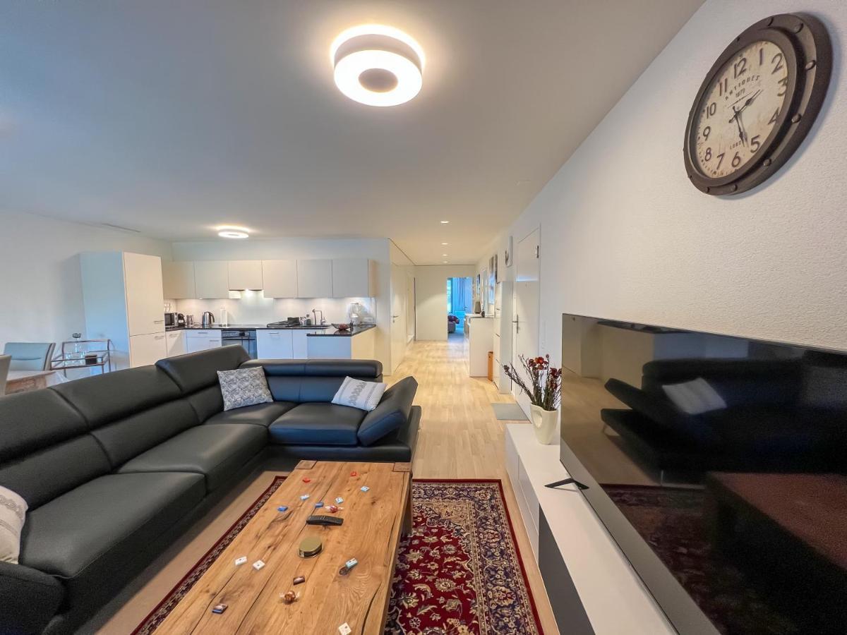 Lavish 4.5 Rooms Furnished Apartment @Glattbrugg Opfikon-Glattbrugg Buitenkant foto