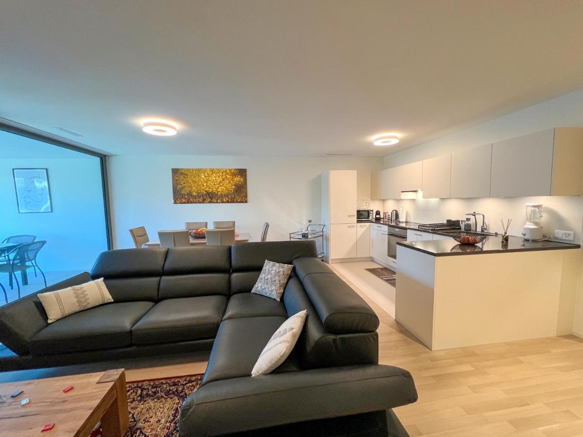 Lavish 4.5 Rooms Furnished Apartment @Glattbrugg Opfikon-Glattbrugg Buitenkant foto
