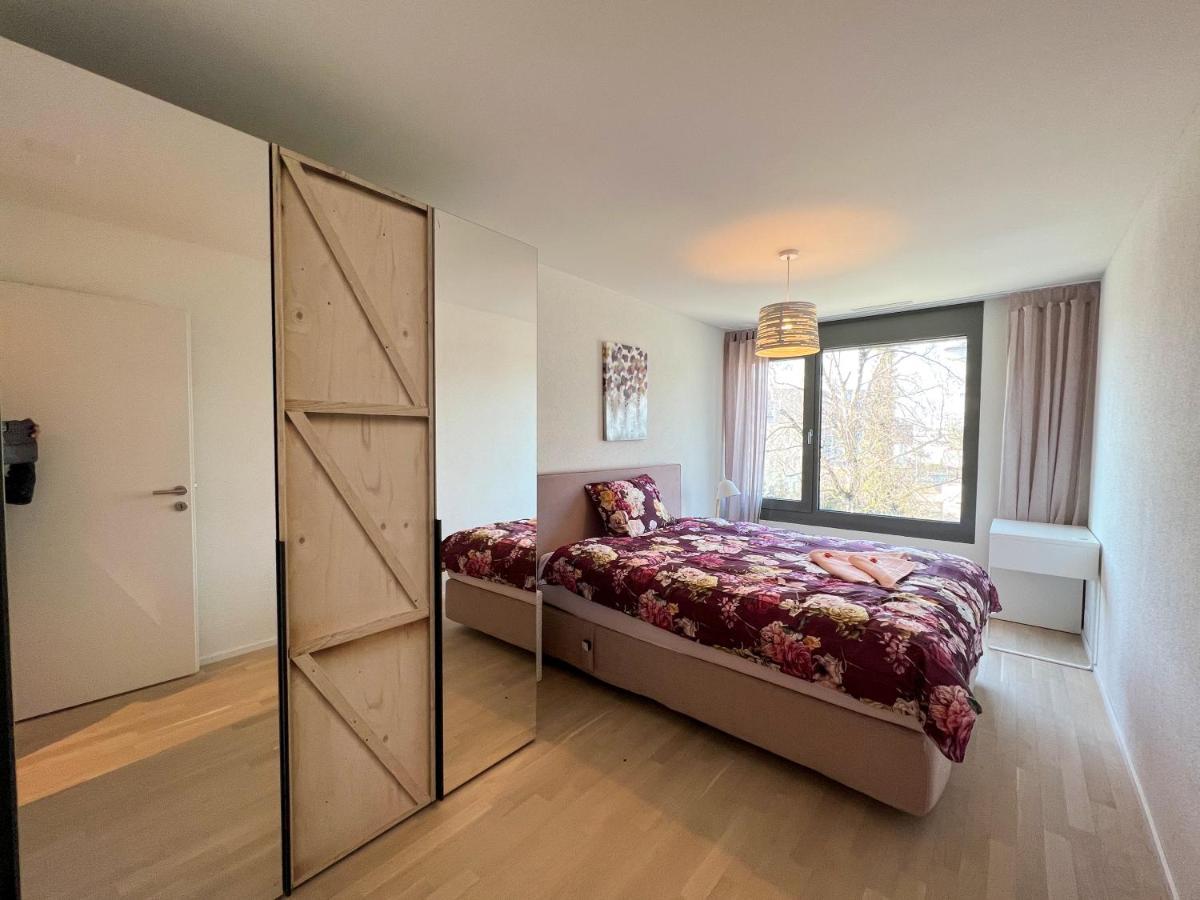 Lavish 4.5 Rooms Furnished Apartment @Glattbrugg Opfikon-Glattbrugg Buitenkant foto
